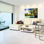 Olas - Luxury In *